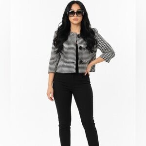 Elegant Houndstooth Cropped Jacket